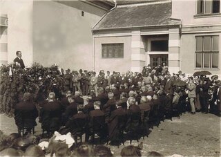 S. markovič- min. školstva začína príhovor pri otvorení budoviN